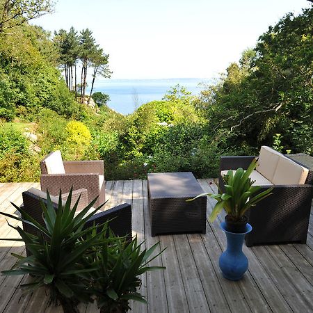 Bed and Breakfast Les Fous De Bassans Poullan-sur-Mer Zewnętrze zdjęcie
